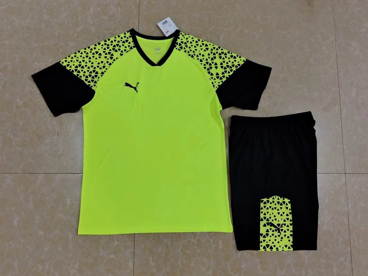 Ensemble match jaune PUMA