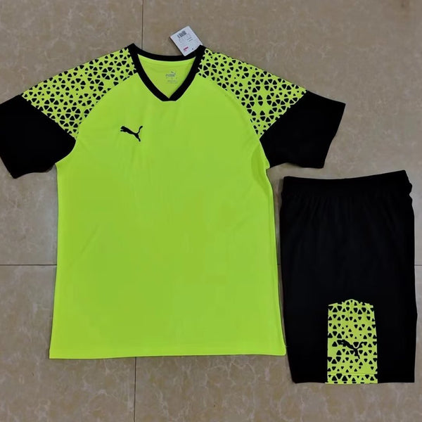 Ensemble match jaune PUMA