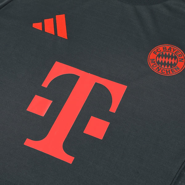 ENSEMBLE ADIDAS BAYERN MUNICH 22/23