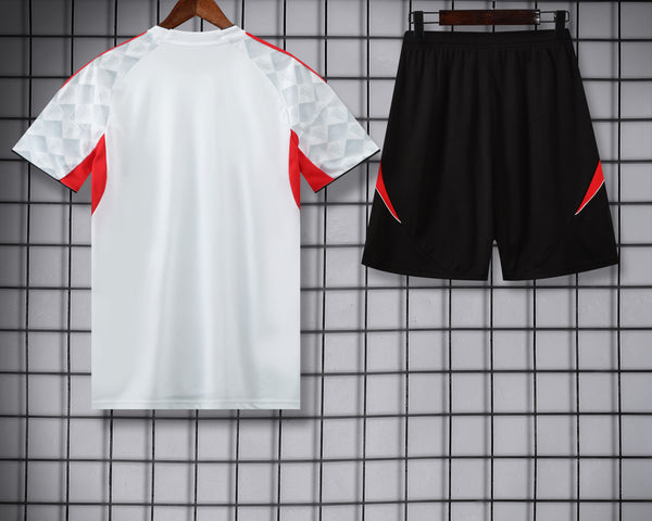 MANCHESTER UNITED ENSEMBLE DOMICILE 2025/26