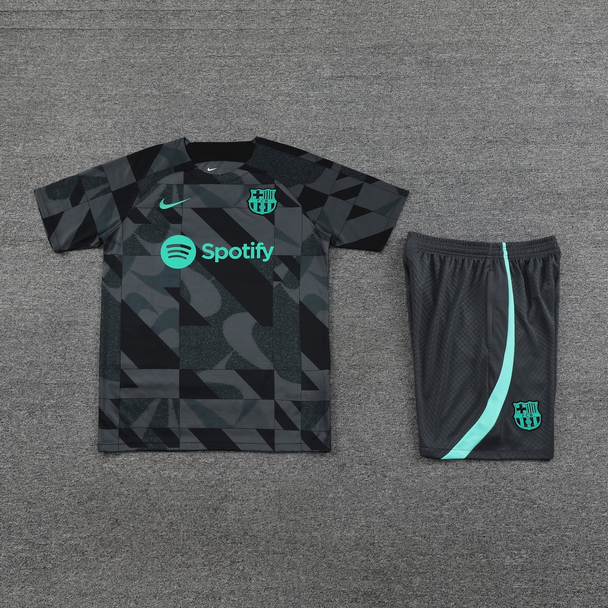 ESEMBLE PRÉ-MATCH NIKE FC BARCELONE 23/24