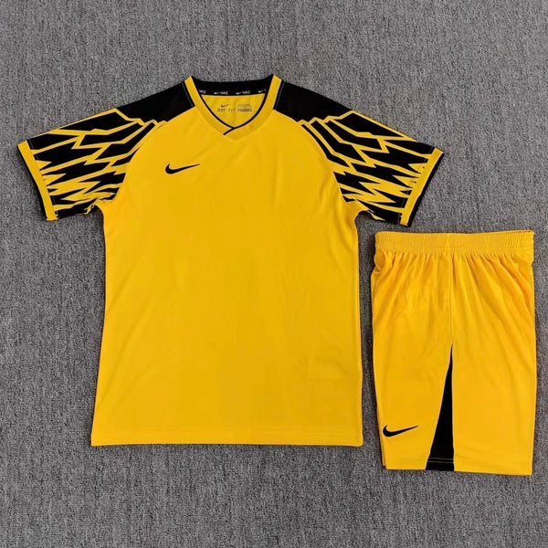 Ensemble match Nike jaune
