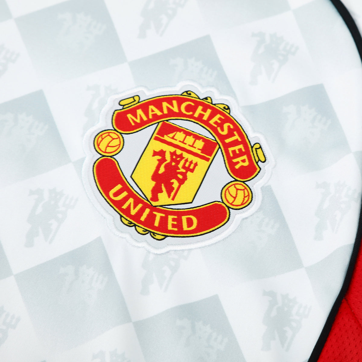 MANCHESTER UNITED ENSEMBLE DOMICILE 2025/26