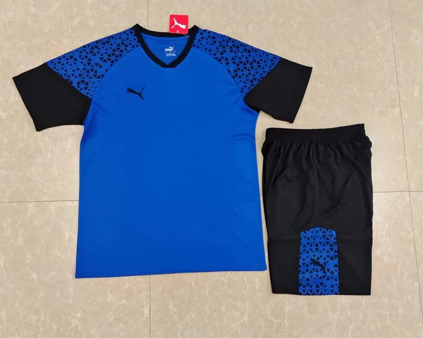 Ensemble match bleu foncé PUMA