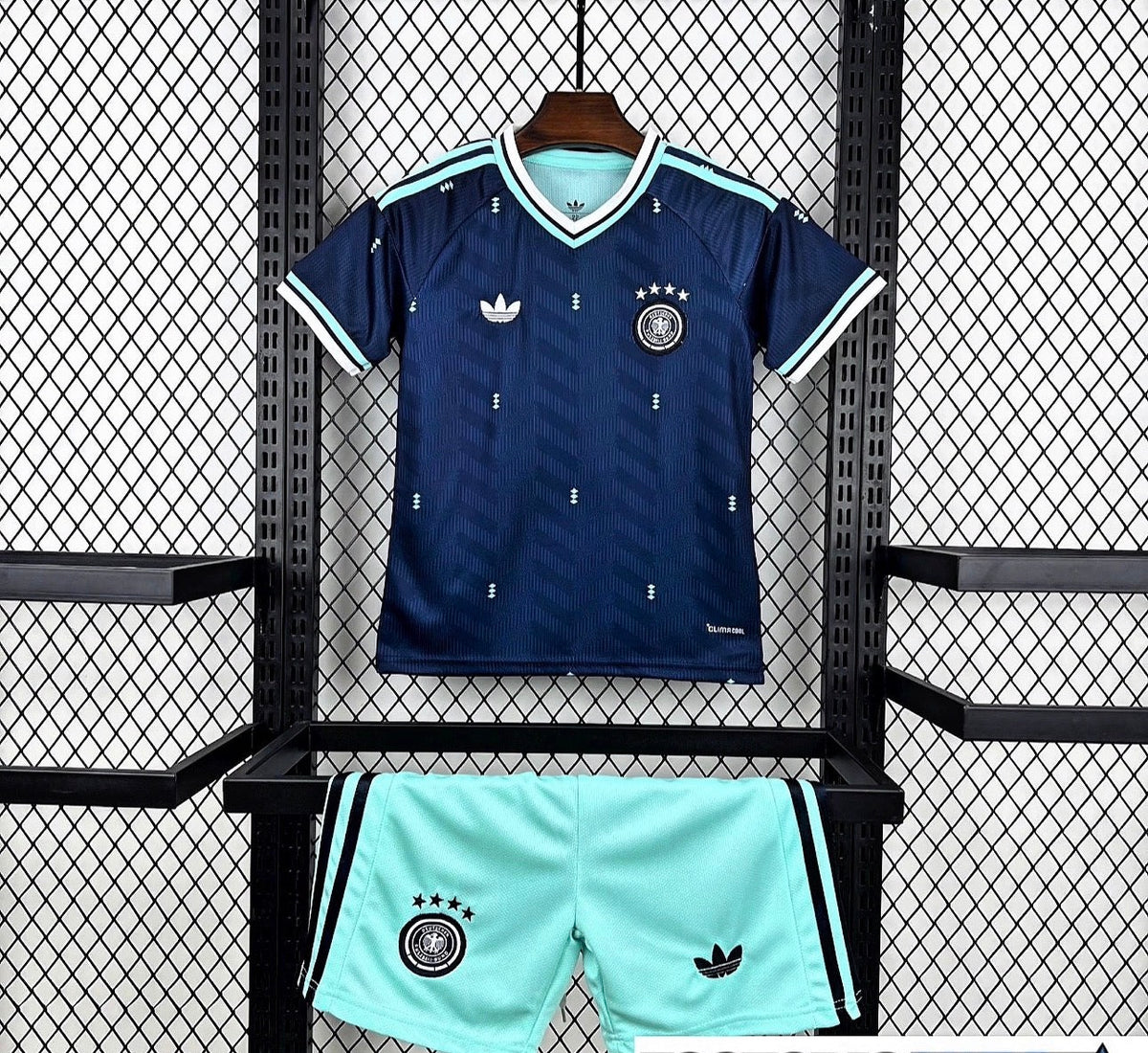 Kit Enfant Allemagne Extérieur Bleu 26/27 Coupe Du Monde