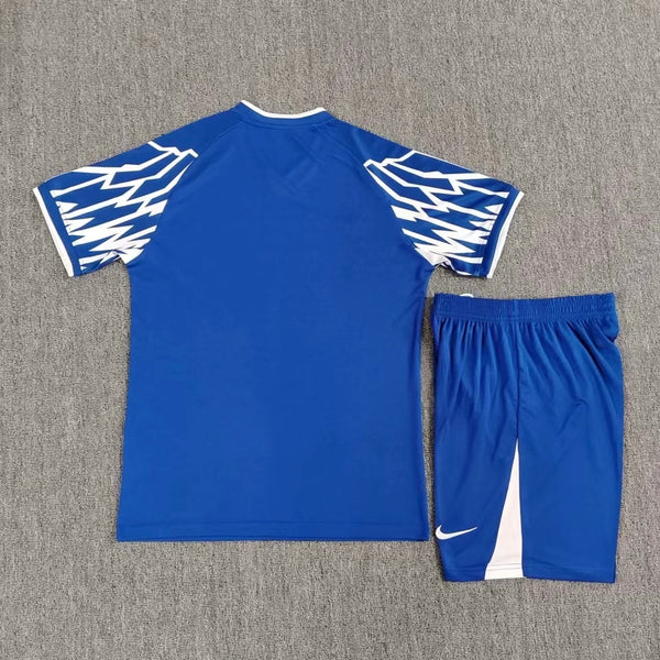 Ensemble match Nike bleu