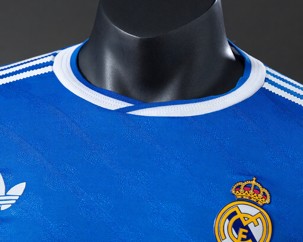 Real Madrid 2025/26 Third Bleu Manche Longue