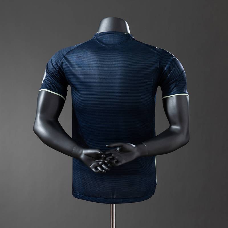 MAILLOT 25/26 REAL MADRID EXTÉRIEUR