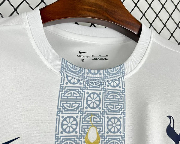 MAILLOT 25/26 TOTTENHAM SPÉCIAL