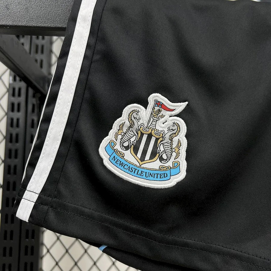 Kit Enfant Newcastle 2025 2026