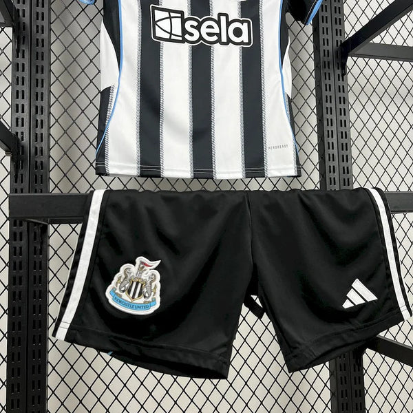 Kit Enfant Newcastle 2025 2026