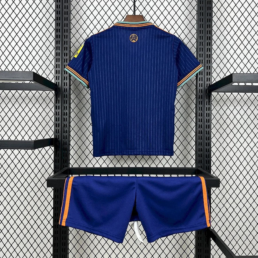 Kit Enfant Newcastle 2025 2026