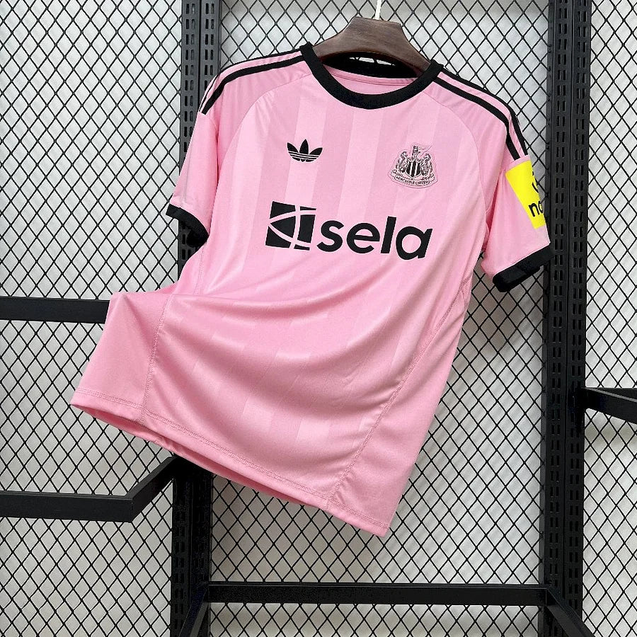 Newcastle maillot foot rose 2026 2027