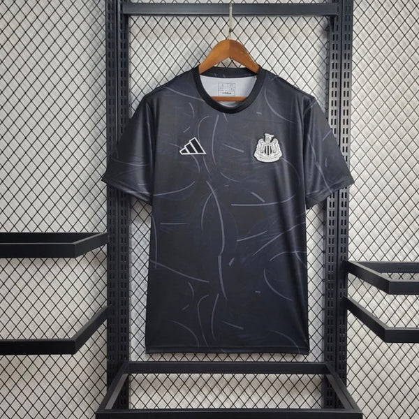 Newcastle 2024/25 spécial noir
