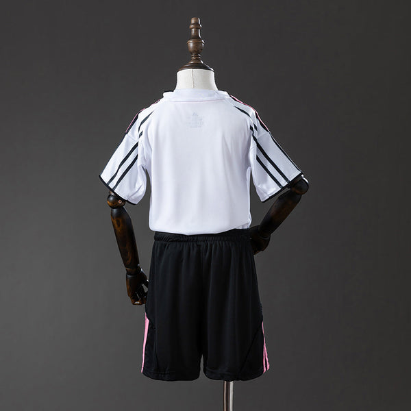 Kit Enfant Juventus 2025/26 Domicile