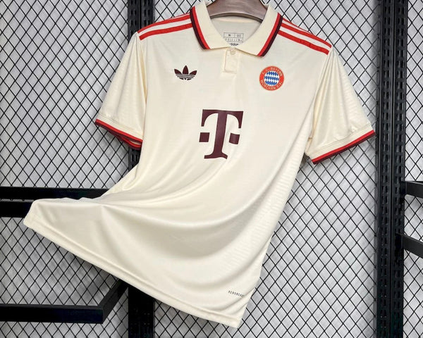 FC Bayern 2024/25 Third