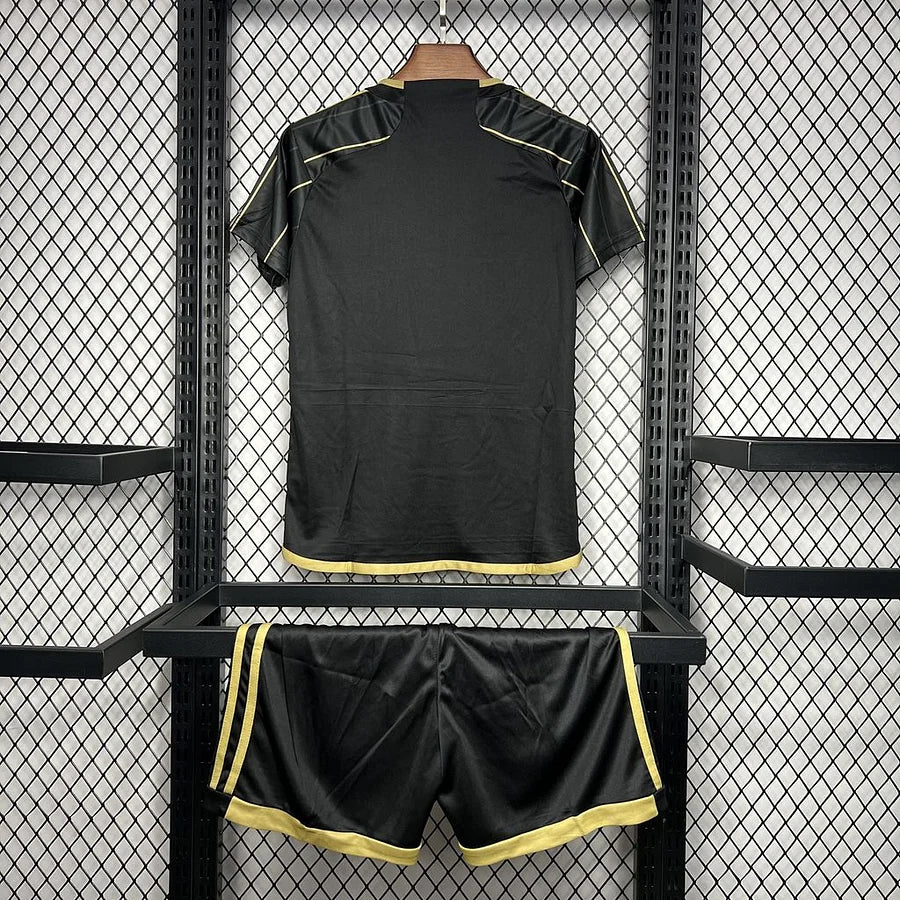 Kit Enfant Los Angeles 2024 2025
