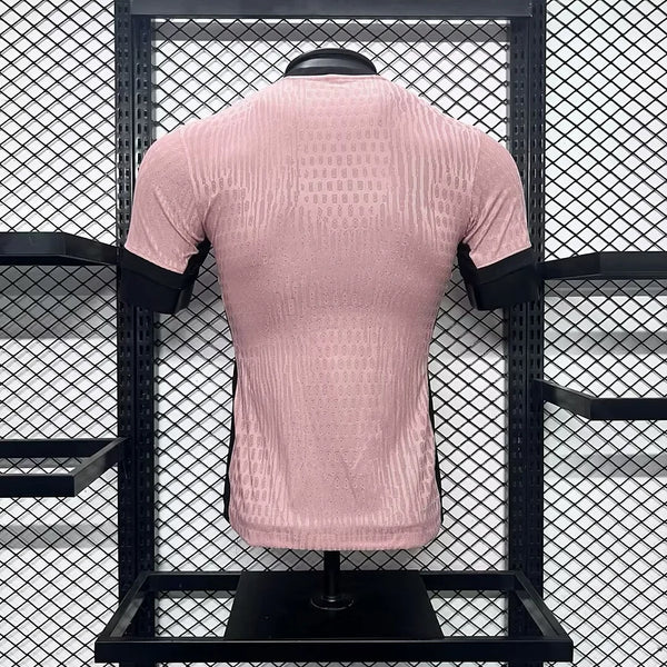 Paris Saint Germain PSG maillot foot 2024 2025 third rose