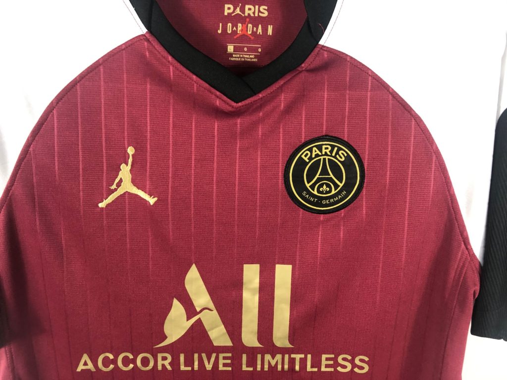 PARIS SAINT GERMAIN TROISIEME MAILLOT