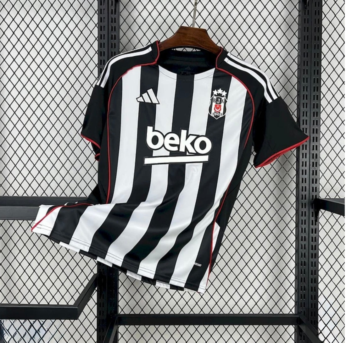 Besiktas 2025/26 Domicile