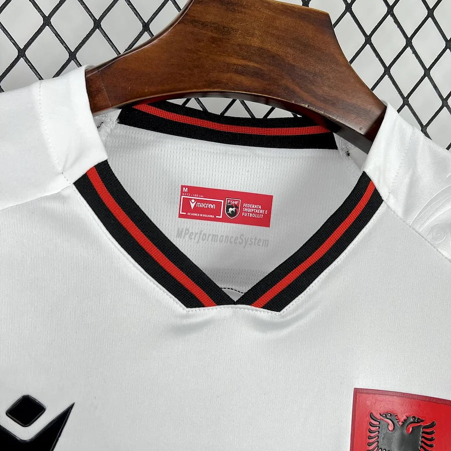 Albanie maillot Domicile foot 25 - 26