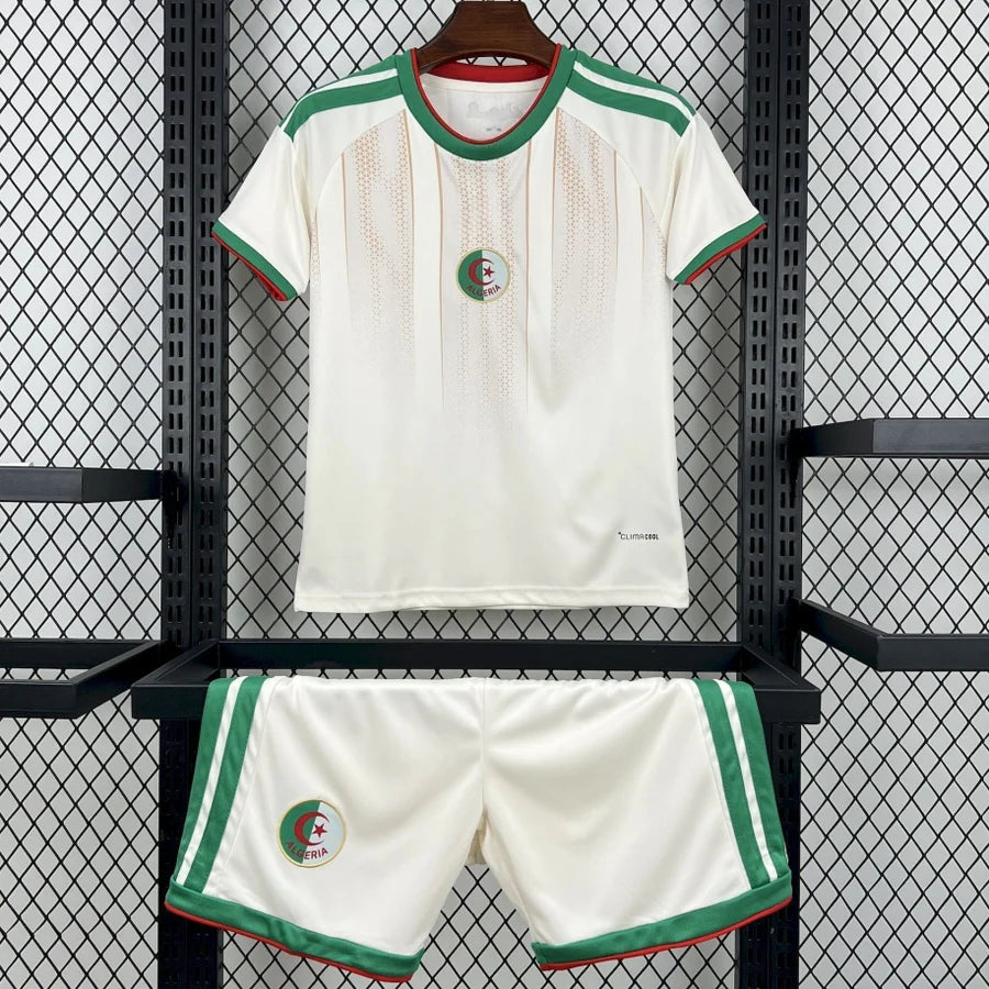 KIT ENFANT MAILLOT 25/26 ALGÉRIE DOMICILE