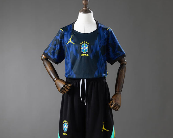 Kit Enfant Brésil Extérieur Coupe du Monde 2026