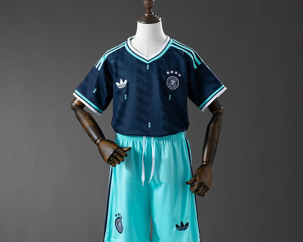 Kit Enfant Allemagne Extérieur Bleu 26/27 Coupe Du Monde