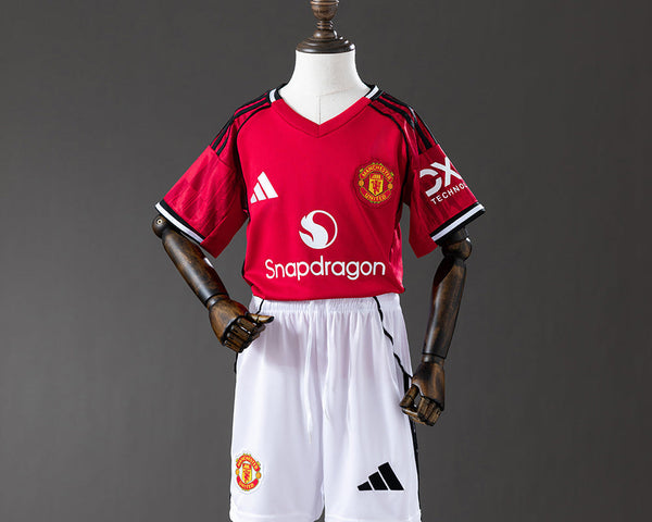 KIT ENFANT 25/26 MANCHESTER UNITED DOMICILE